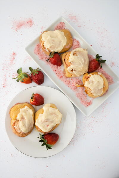 Strawberry Rolls Strawberry Rolls