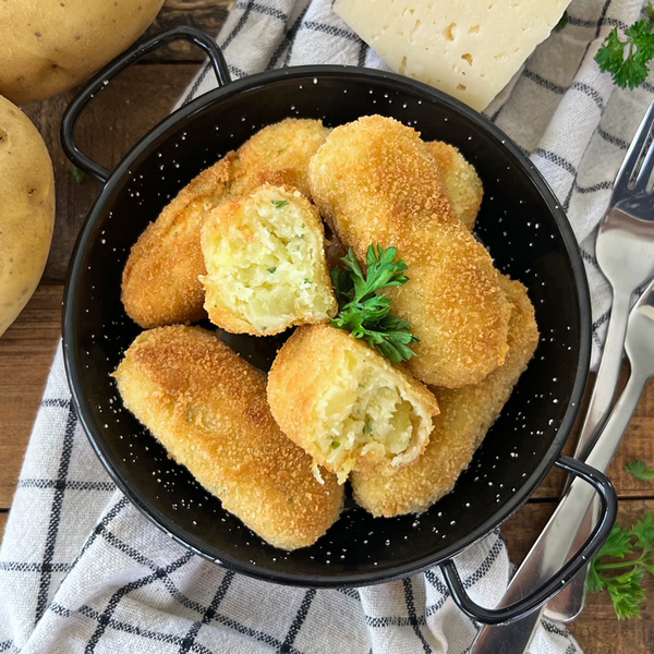 Classic Spanish Potato Croquettes Quick Easy Tapas Recipe Classic Spanish Potato Croquettes | Quick & Easy Tapas Recipe