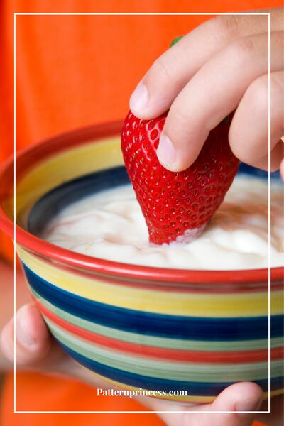 Kid-friendly 2-minute Easy Fruit Dip Recipe Kid-friendly 2-minute Easy Fruit Dip Recipe