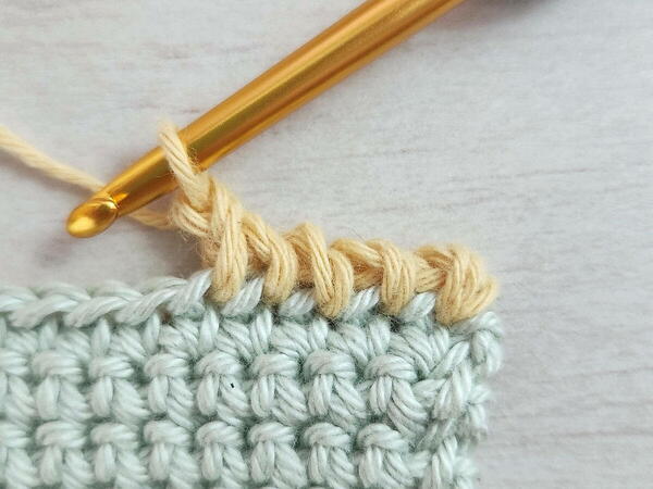 Twisted Single Crochet Stitch Twisted Single Crochet Stitch