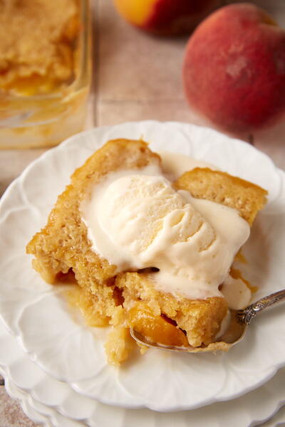 Peach Cobbler Cake Peach Cobbler Cake