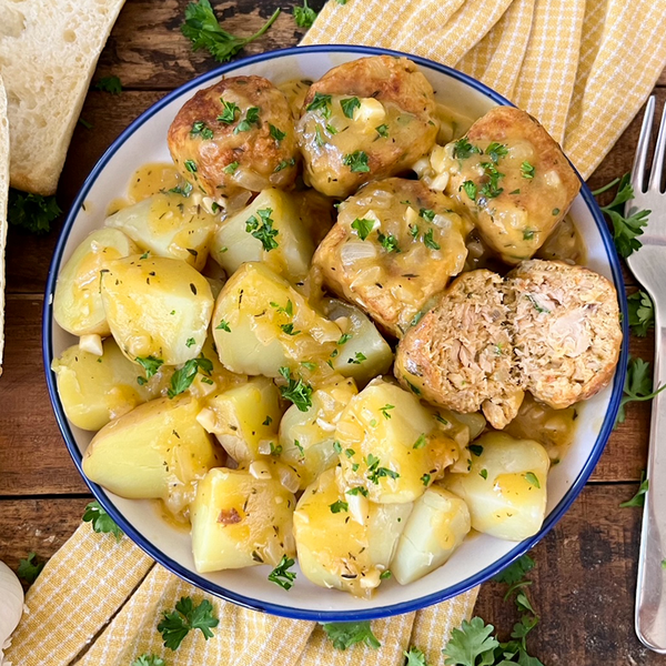 Got Canned Salmon Make These Salmon Meatballs With Potatoes Got Canned Salmon? Make These Salmon Meatballs With Potatoes
