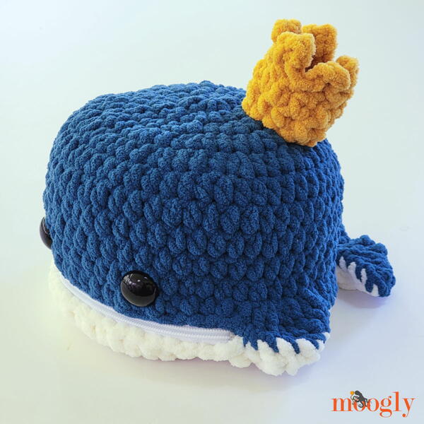 Blue Whale Zipper Pouch Blue Whale Zipper Pouch