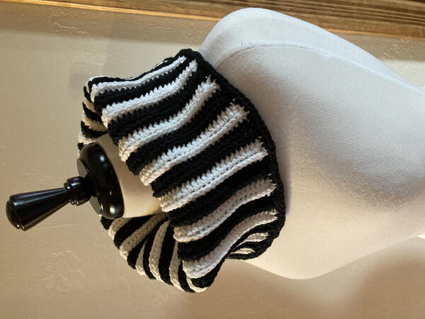 Ribbed Knit Look Crochet Cowl Pattern For Halloween Ribbed Knit Look Crochet Cowl Pattern For Halloween