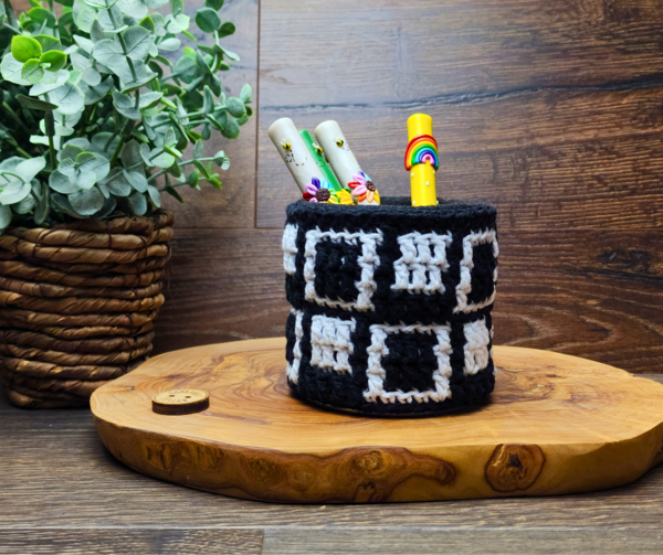 Upcycled Mosaic Tin Can Cover Upcycled Mosaic Tin Can Cover