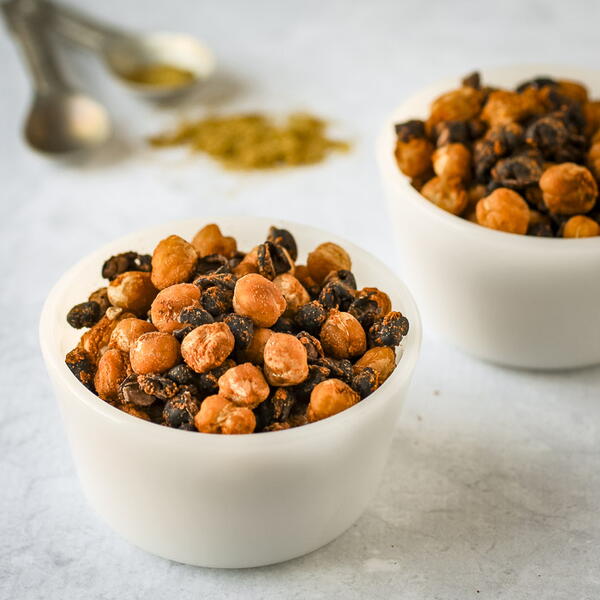 Chickpea And Black Bean Snack Mix Chickpea And Black Bean Snack Mix