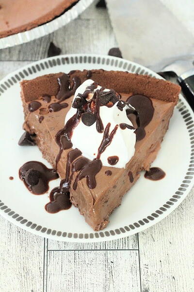 Three Ingredient Chocolate Pie Three Ingredient Chocolate Pie