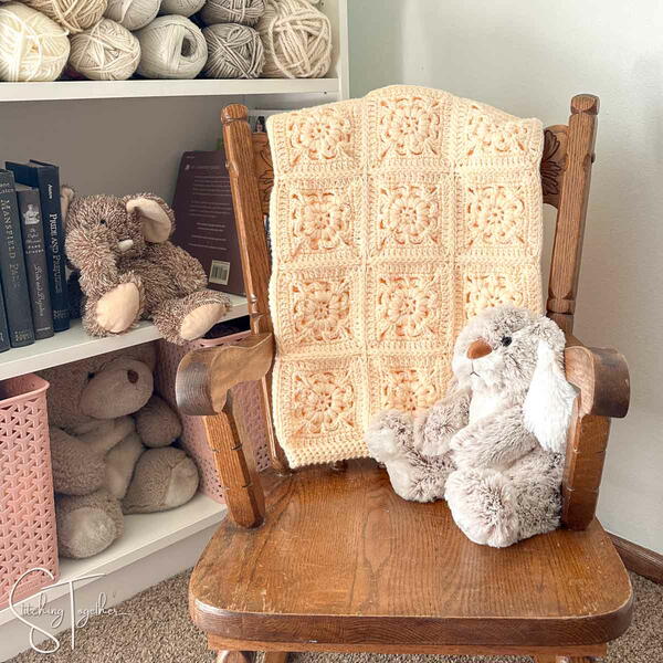 Fountain Flower Granny Square Baby Blanket Fountain Flower Granny Square Baby Blanket