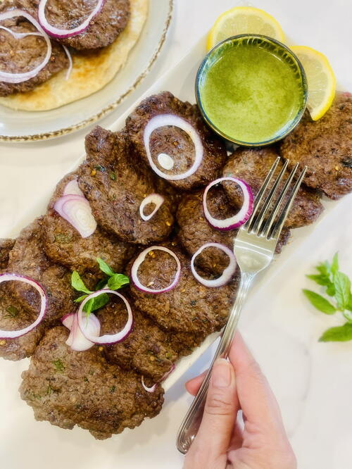 Beef Patties Kachay Qeemay Kay Kabab Beef Patties | Kachay Qeemay Kay Kabab
