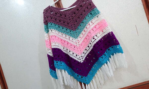 Stunning Crochet Poncho Stunning Crochet Poncho