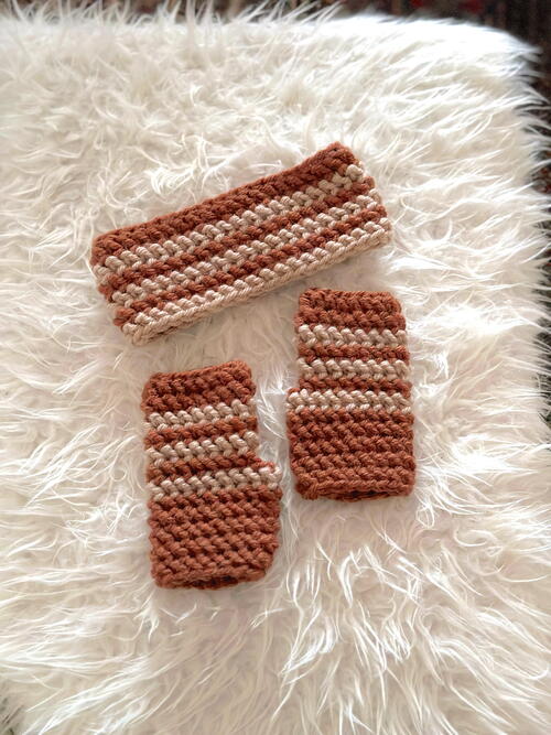 Elisabeth Ear Warmer With Gloves Elisabeth Ear Warmer With Gloves