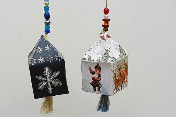 Vintage Printed Paper Ornaments Vintage Printed Paper Ornaments