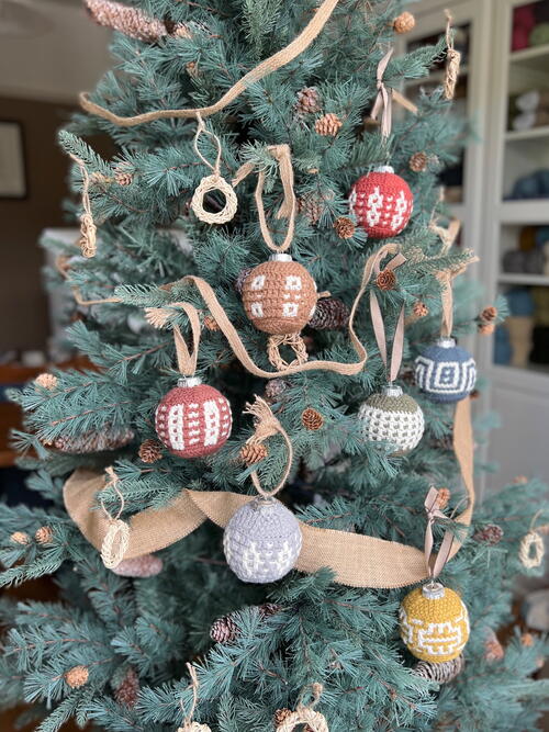 Tudor Times Crochet Bauble Tudor Times Crochet Bauble