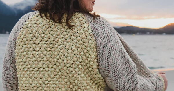 Bobble Stitch Raglan Crochet Cardigan Bobble Stitch Raglan Crochet Cardigan
