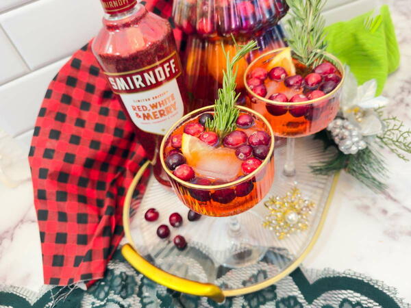 Very Merry Holiday Jingle Juice Recipe Very Merry Holiday Jingle Juice Recipe