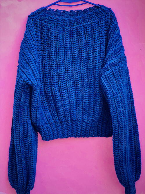 Round Neck Cropped Sweater Pattern Round Neck Cropped Sweater Pattern