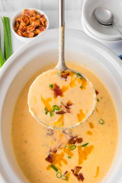 Slow Cooker Hashbrown Potato Soup Slow Cooker Hashbrown Potato Soup