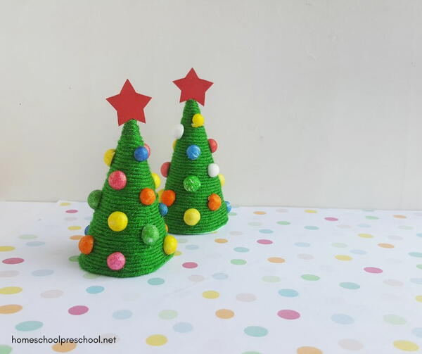 Yarn-wrapped Christmas Tree Yarn-wrapped Christmas Tree