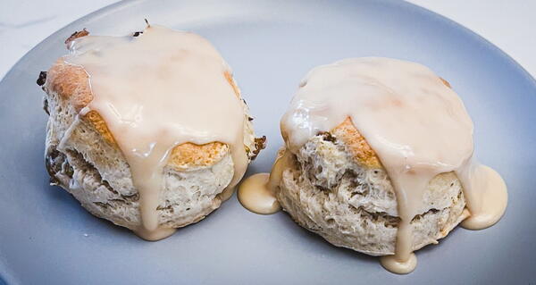 Glazed Raisin-cinnamon Biscuits Glazed Raisin-cinnamon Biscuits