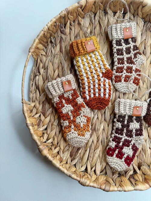 Mini Yuletide Mosaic Stockings Mini Yuletide Mosaic Stockings