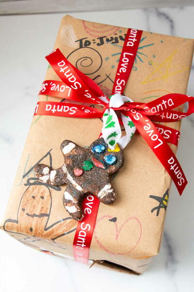 Super Easy Diy Wrapping Paper Idea- Perfect For Christmas Super Easy Diy Wrapping Paper Idea- Perfect For Christmas