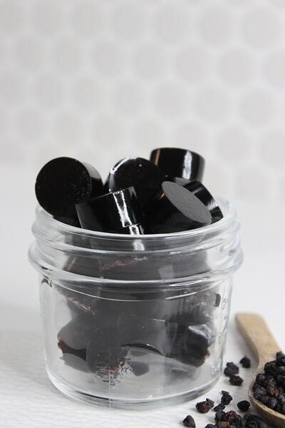 Homemade Elderberry Gummies Homemade Elderberry Gummies