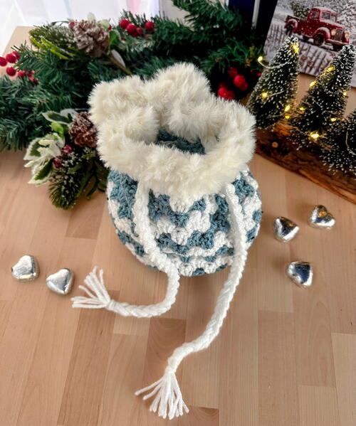 Christmas Crochet Gift Bag Christmas Crochet Gift Bag