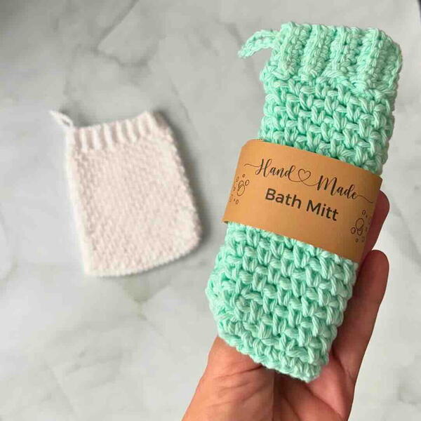 Crochet Your Own Bath Mitt Quick And Easy Pattern For Beginners Crochet Your Own Bath Mitt Quick And Easy Pattern For Beginners
