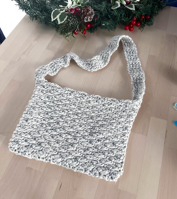 Alpine Crochet Handbag Alpine Crochet Handbag