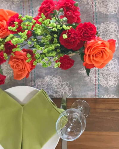 Graceful Tablescape For Valentines Day Graceful Tablescape For Valentine's Day