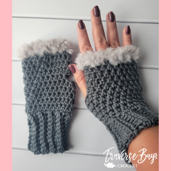 Faux Fur Fingerless Gloves Faux Fur Fingerless Gloves