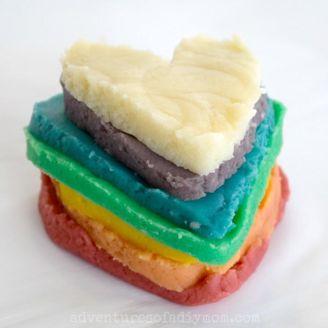 Easy Homemade Playdough Easy Homemade Playdough