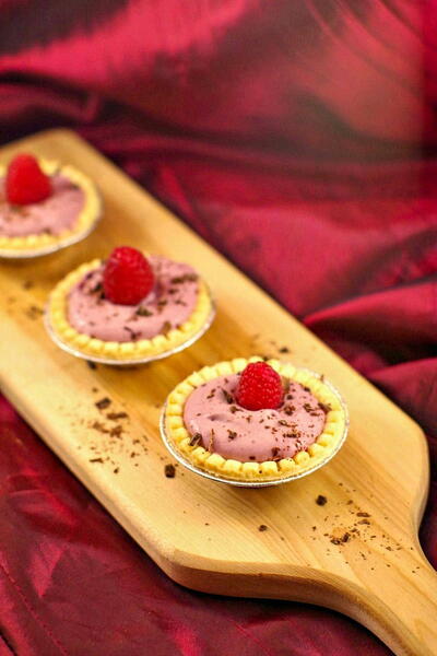 Raspberry Tiramisu Tarts Raspberry Tiramisu Tarts