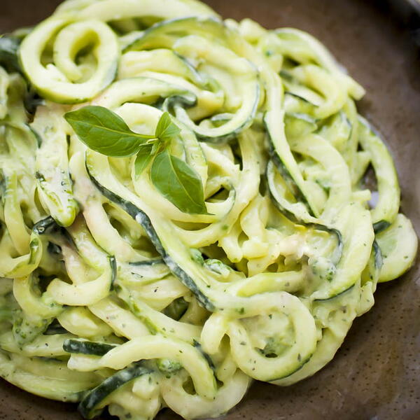 Creamy Avocado Sauce For Zucchini Noodles Creamy Avocado Sauce For Zucchini Noodles