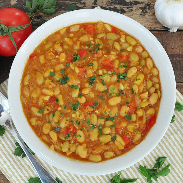Spanish Paprika Beans Classic Recipe Thats Packed With Goodness Spanish Paprika Beans | Classic Recipe That’s Packed With Goodness