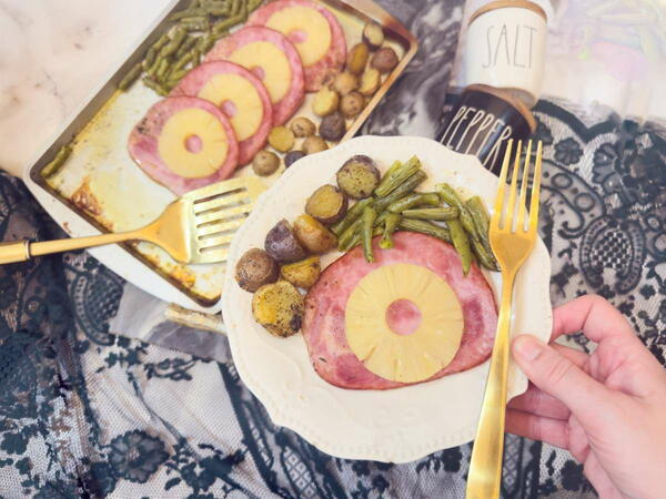 Sheet Pan Sliced Ham Potatoes And Green Beans Sheet Pan Sliced Ham, Potatoes And Green Beans
