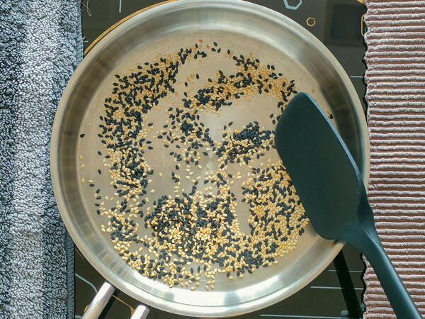 Thai Chicken Lettuce Wraps With Peanut Sauce Thai Chicken Lettuce Wraps With Peanut Sauce