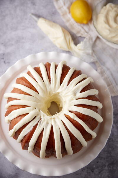 Lemon Bundt Cake Lemon Bundt Cake