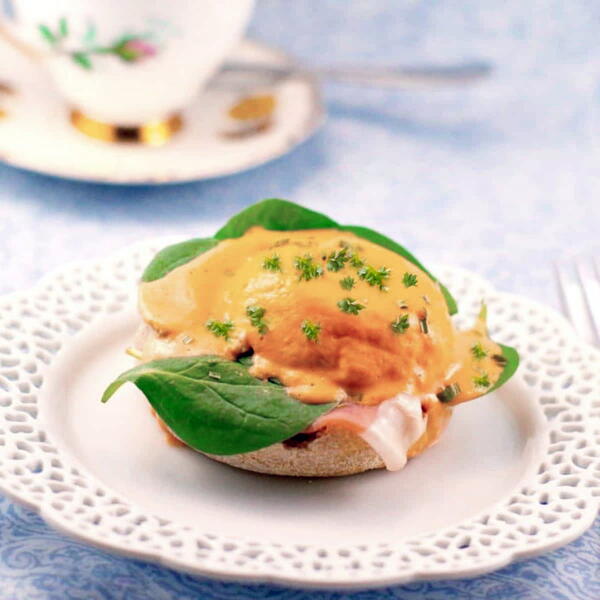 Easy Prosciutto Eggs Benedict Easy Prosciutto Eggs Benedict