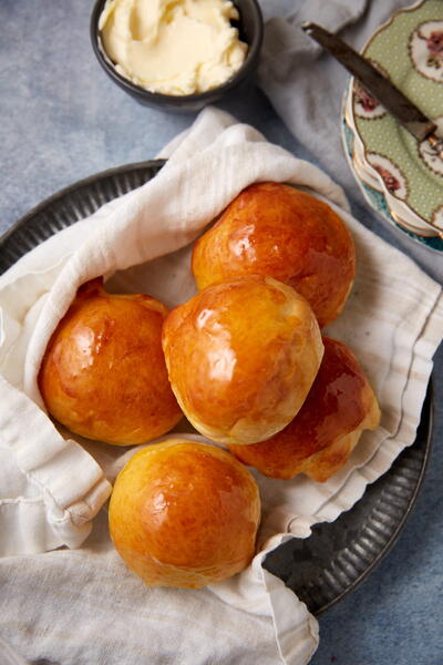 Buttermilk Dinner Rolls Buttermilk Dinner Rolls