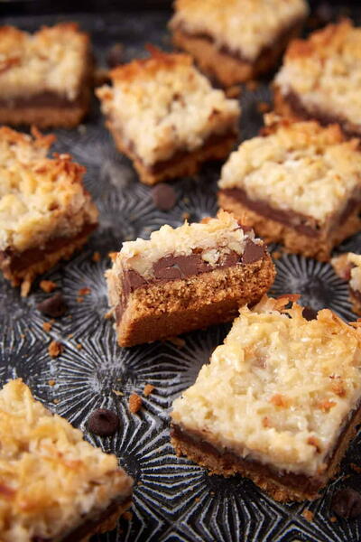 Hello Dolly Bars aka 7 Layer Bars Hello Dolly Bars (aka 7 Layer Bars)