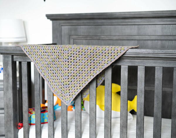 Three Color Granny Baby Blankie Three Color Granny Baby Blankie