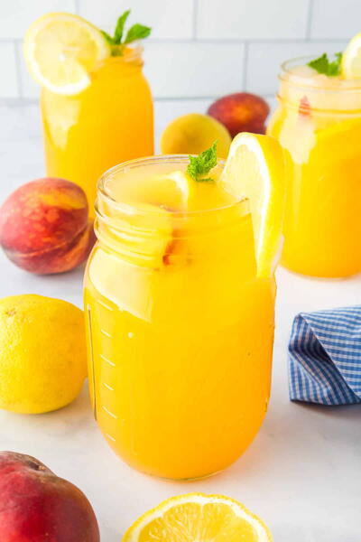 Peach Lemonade Peach Lemonade