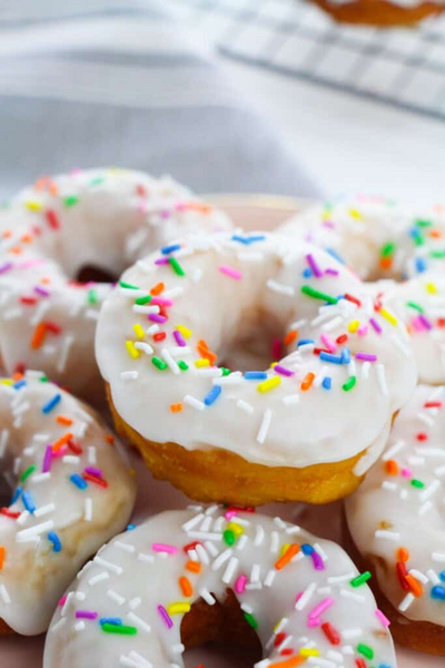 Glazed Vanilla Donuts Glazed Vanilla Donuts