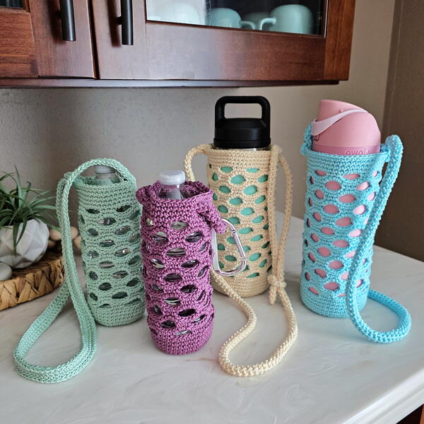 Ocean Reef Crochet Water Bottle Holder Ocean Reef Crochet Water Bottle Holder