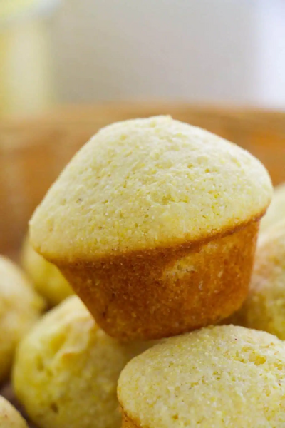 Mini Cornbread Muffins Mini Cornbread Muffins