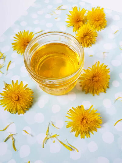 How To Make Dandelion Oil