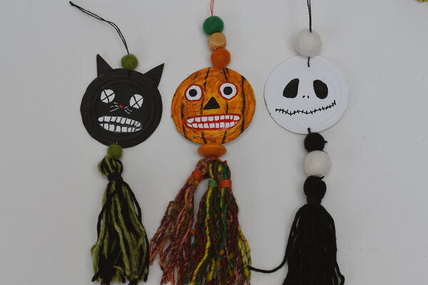 Upcycled Halloween Hangers Upcycled Halloween Hangers
