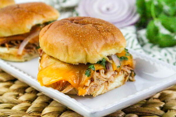 Barbecue Chicken Sliders Barbecue Chicken Sliders