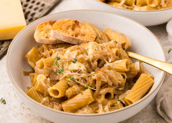 French Onion Pasta French Onion Pasta
